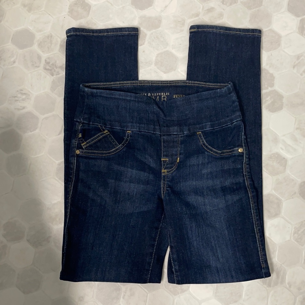 Rock & Republic Fever Pull On Jeans